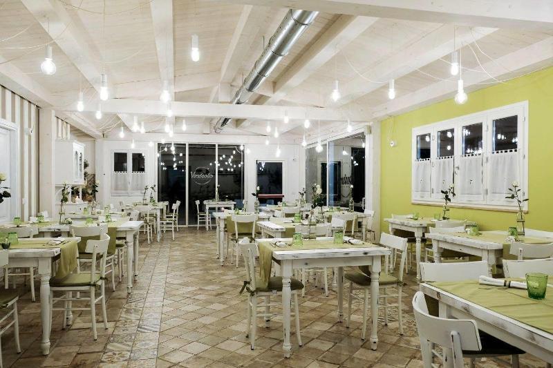 Hotel Relais Madonna Di Campagna Bastia Umbra Exterior foto