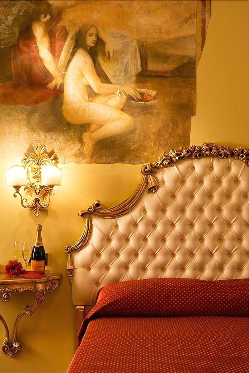Hotel Relais Madonna Di Campagna Bastia Umbra Exterior foto