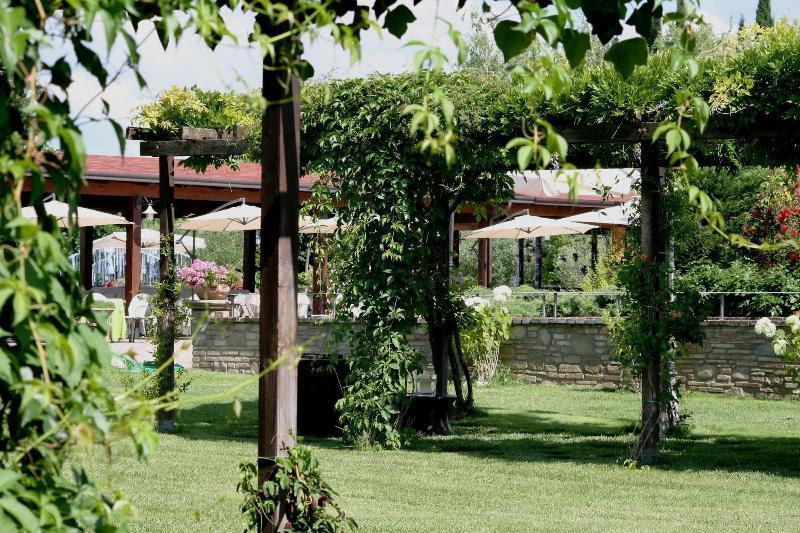 Hotel Relais Madonna Di Campagna Bastia Umbra Exterior foto
