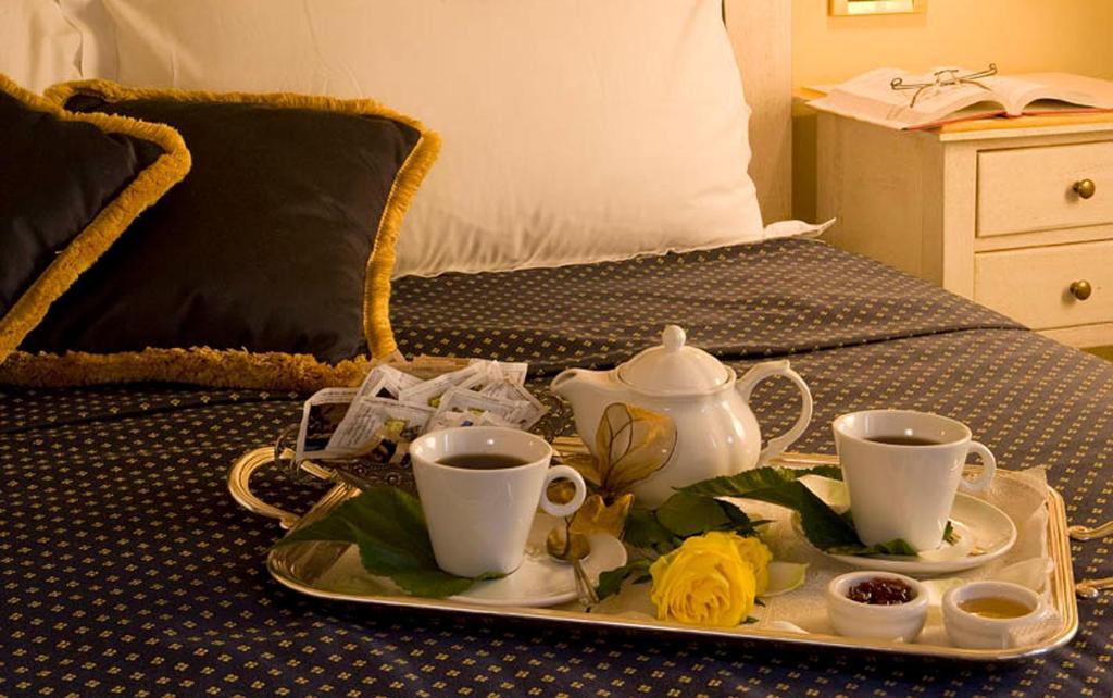 Hotel Relais Madonna Di Campagna Bastia Umbra Zimmer foto