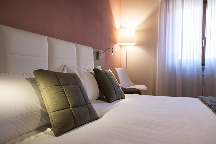 Hotel Relais Madonna Di Campagna Bastia Umbra Exterior foto